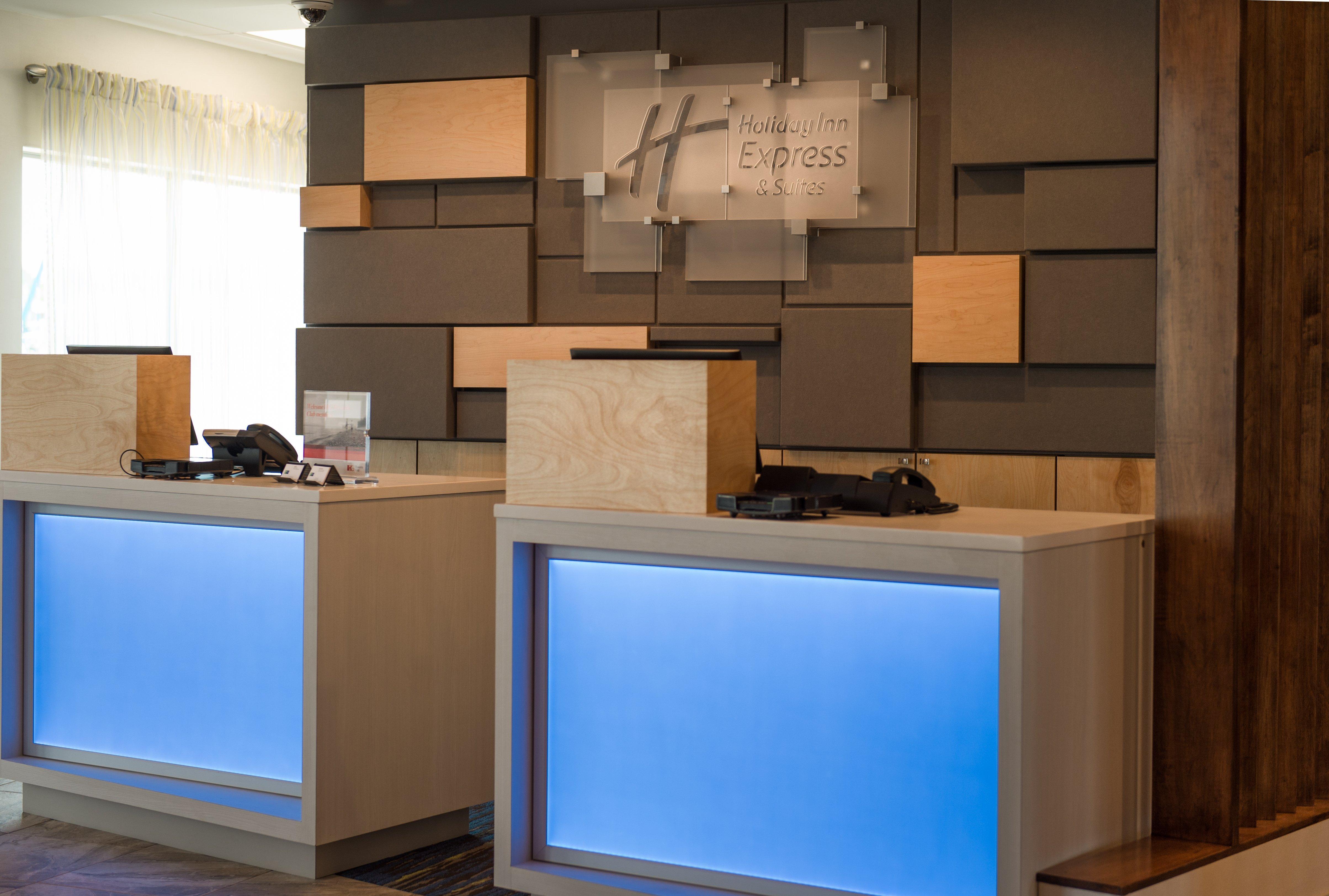 Express & By Ihg